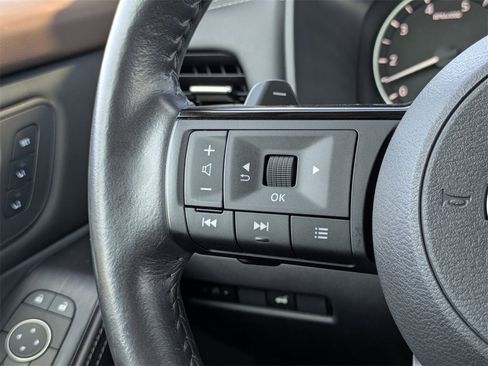 Certified 2022 Nissan Rogue SL w/ SL Premium Package image 20