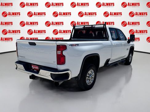 Used 2024 Chevrolet Silverado 2500 LT w/ Texas Edition AWD/4WD image 5