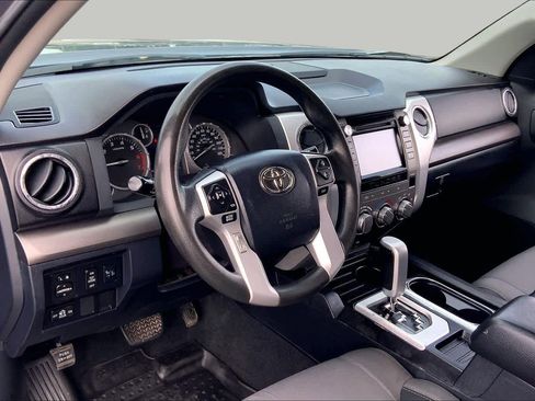 Used 2017 Toyota Tundra SR5 w/ SR5 Upgrade Package RWD image 17