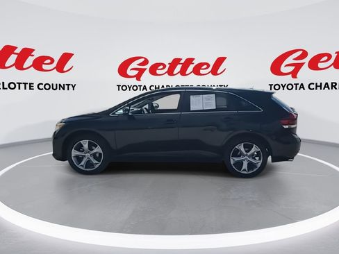 Used 2014 Toyota Venza LE image 5
