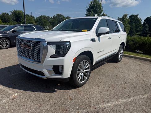 Used 2023 GMC Yukon Denali w/ LPO, Floor Liner Package AWD/4WD image 1