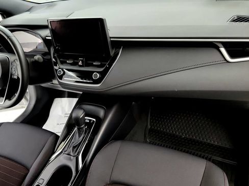 Used 2023 Toyota Corolla SE FWD image 12