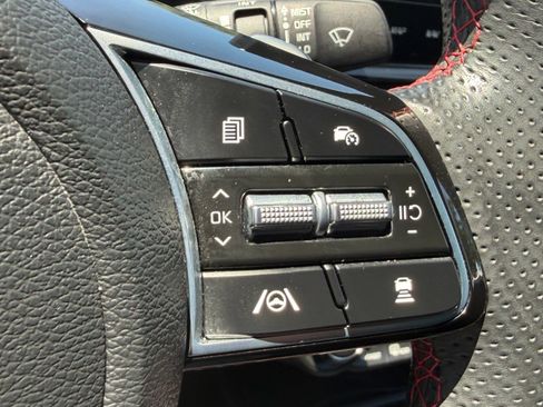 Used 2022 Kia Forte GT w/ GT Technology Package FWD image 26