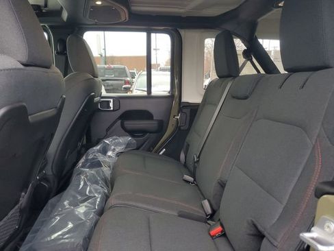 New 2026 Jeep Wrangler Unlimited Rubicon w/ Technology Group AWD/4WD image 15