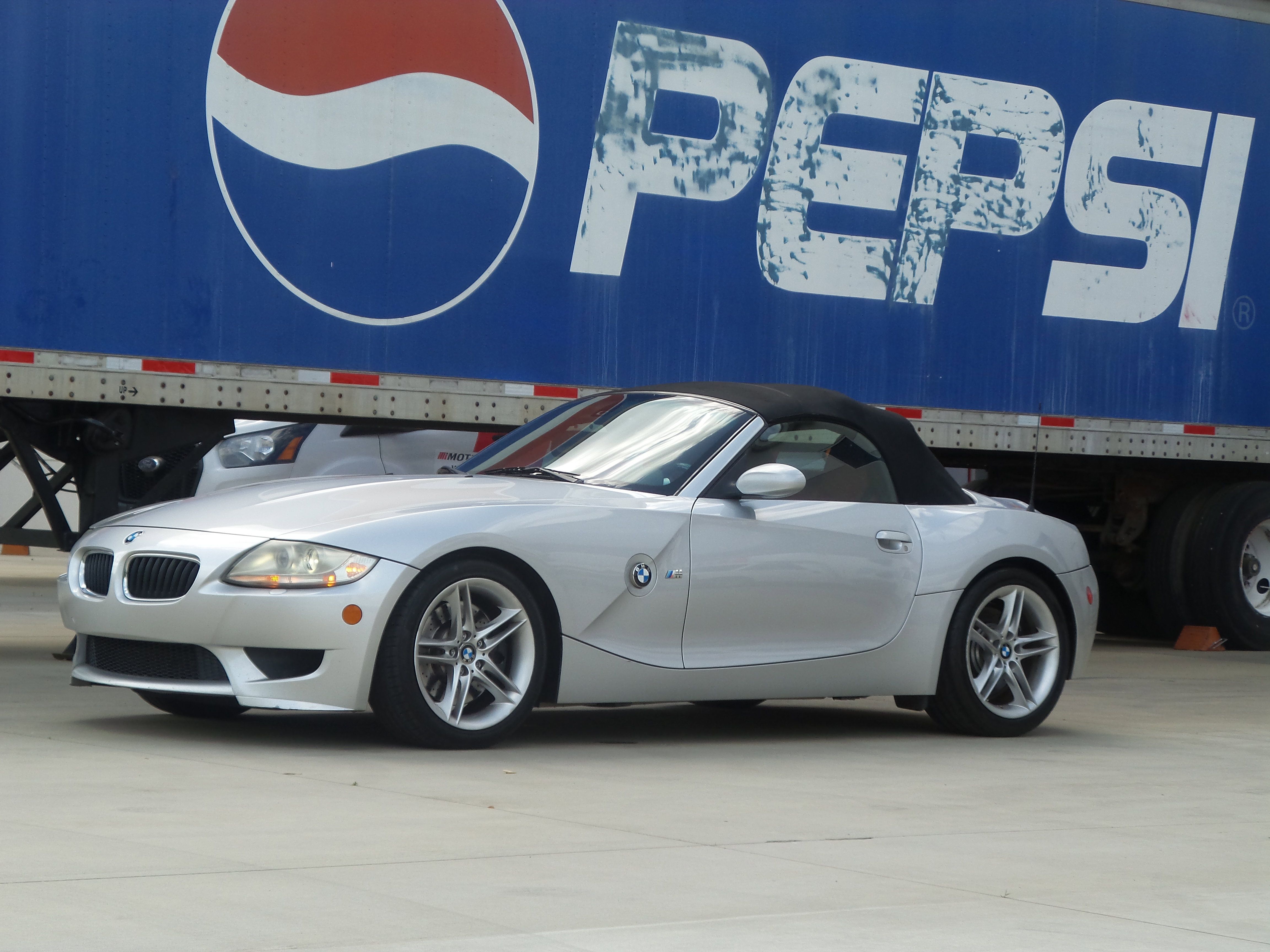 Used 2006 BMW M Roadster M 2dr Roadster RWD image 2