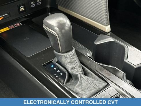 Used 2025 Toyota Camry SE FWD image 22