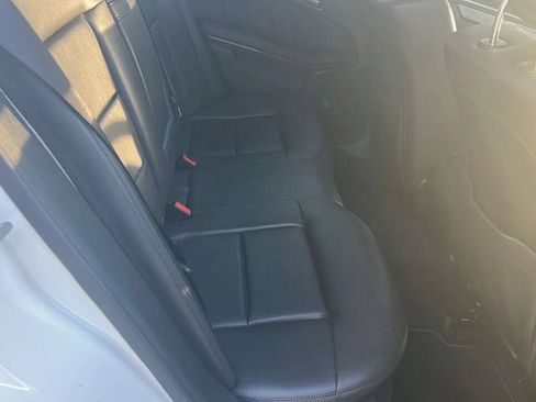 Used 2011 Mercedes-Benz E 350 4MATIC Sedan image 23