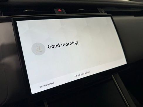 Certified 2026 Land Rover Range Rover Velar Dynamic SE image 18