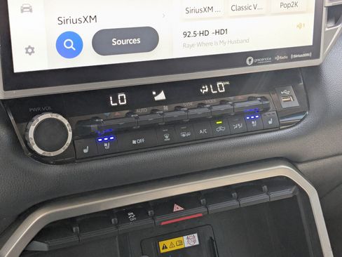 Used 2023 Toyota Tundra Limited w/ Power Package image 26