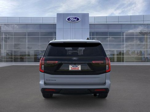 New 2026 Ford Expedition Platinum w/ Stealth Appearance Package image 5