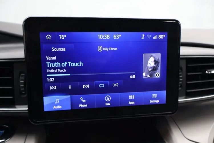 Used 2023 Ford Explorer XLT w/ Equipment Group 202A AWD/4WD image 31