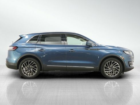 Used 2019 Lincoln Nautilus Reserve AWD/4WD image 6