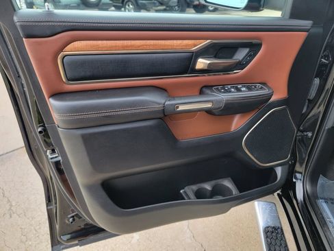 Used 2022 RAM 1500 Limited AWD/4WD image 10