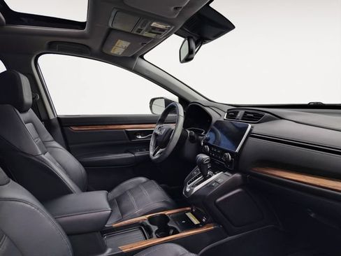 Used 2021 Honda CR-V Touring image 14