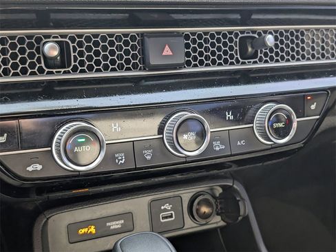 Certified 2024 Honda Civic EX image 18