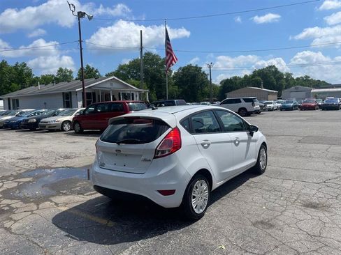 Used 2014 Ford Fiesta S FWD image 5