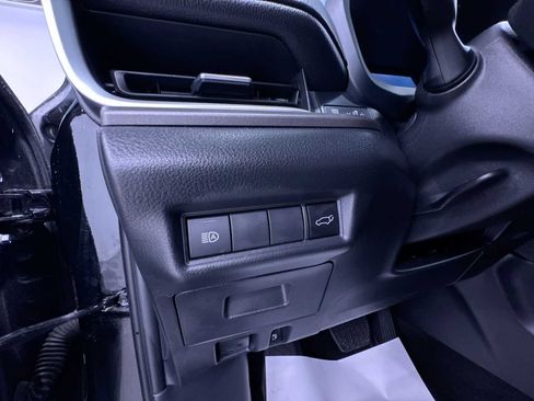 Used 2025 Toyota Grand Highlander AWD image 8