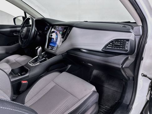 Used 2021 Subaru Outback Premium AWD/4WD image 27