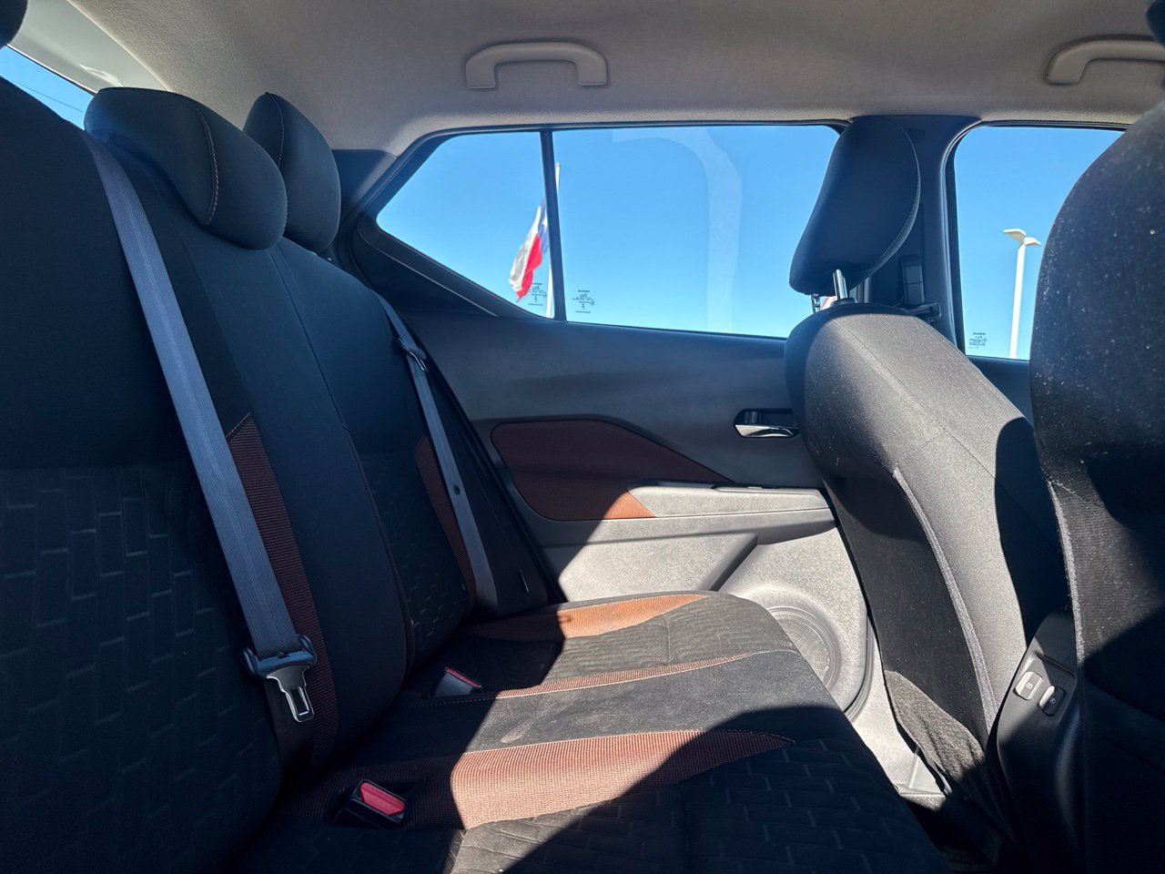 Certified 2023 Nissan Kicks SR w/ Exterior Package FWD image 32