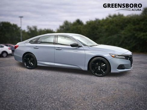 Used 2022 Honda Accord Sport image 1