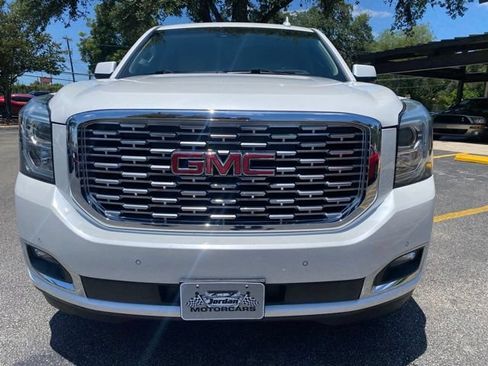 Used 2019 GMC Yukon Denali w/ Denali Ultimate Package RWD image 8