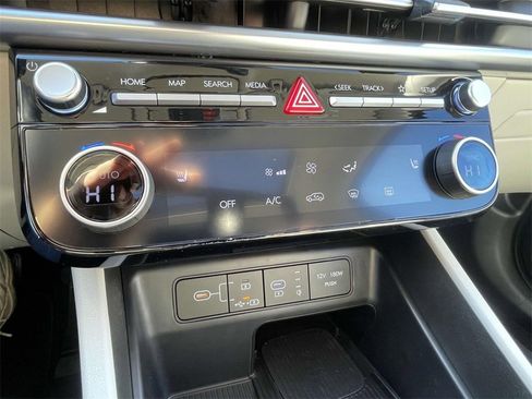 New 2026 Hyundai Tucson SEL image 17