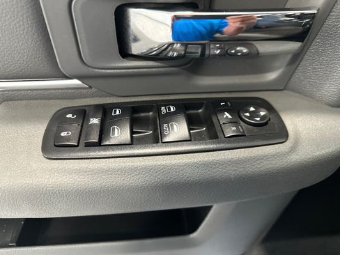 Used 2016 RAM 1500 Big Horn AWD/4WD image 23