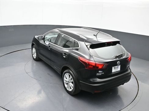 Used 2019 Nissan Rogue Sport SV image 38