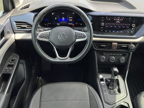 Used 2022 Volkswagen Taos SE w/ IQ.Drive SE Package FWD image 15