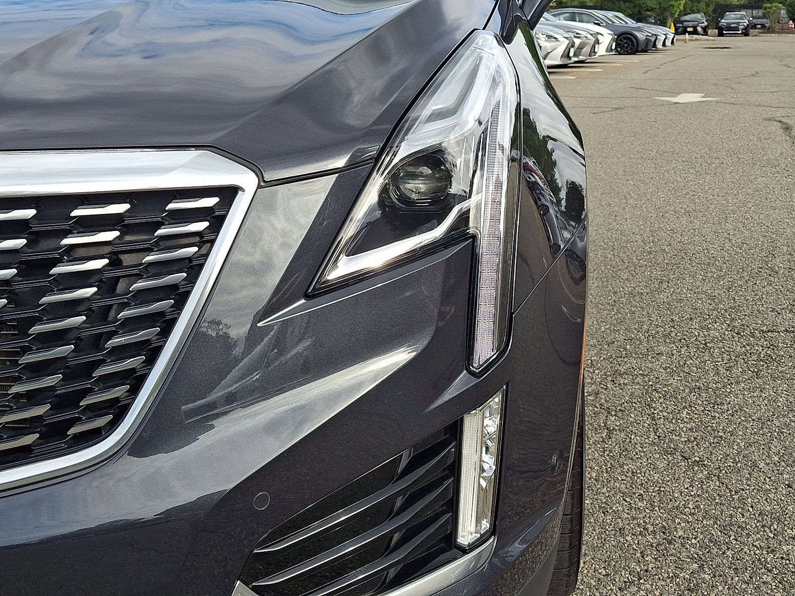 Used 2021 Cadillac XT5 Premium Luxury AWD/4WD image 8