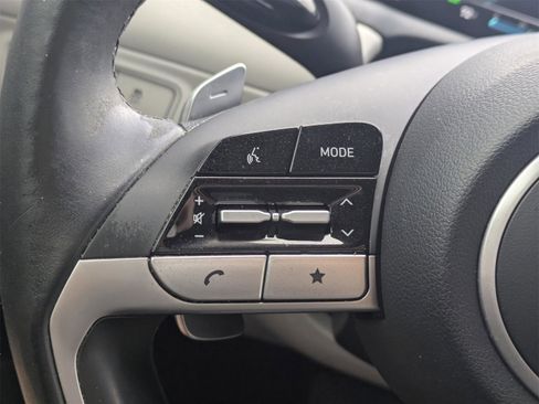 Used 2022 Hyundai Tucson Limited image 33