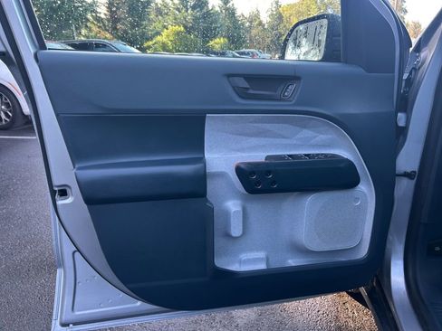 Used 2024 Ford Maverick XLT w/ Equipment Group 300A Standard image 23