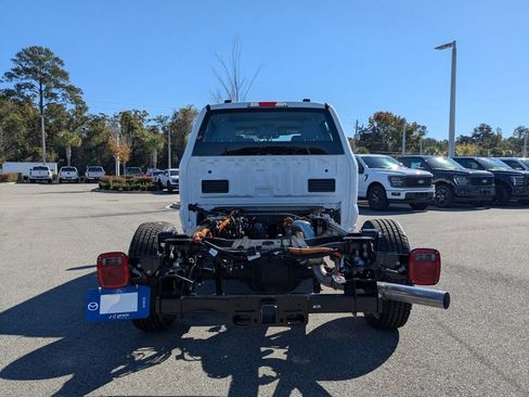 New 2026 Ford F250 XL image 5
