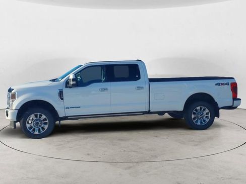 Used 2022 Ford F350 Limited image 2