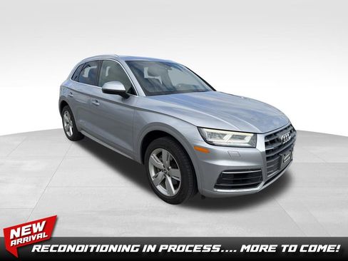 Used 2018 Audi Q5 2.0T Premium Plus w/ Premium Plus Package image 1