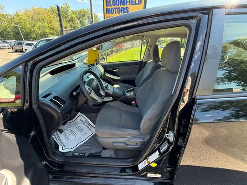 Used 2013 Toyota Prius Two FWD image 10