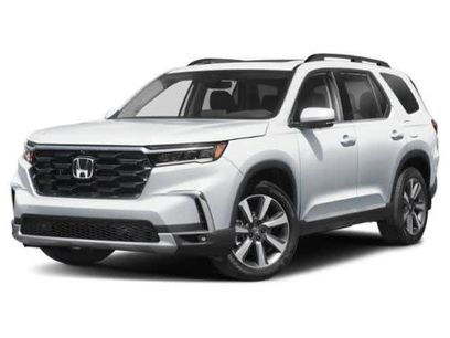 Used 2024 Honda Pilot Elite