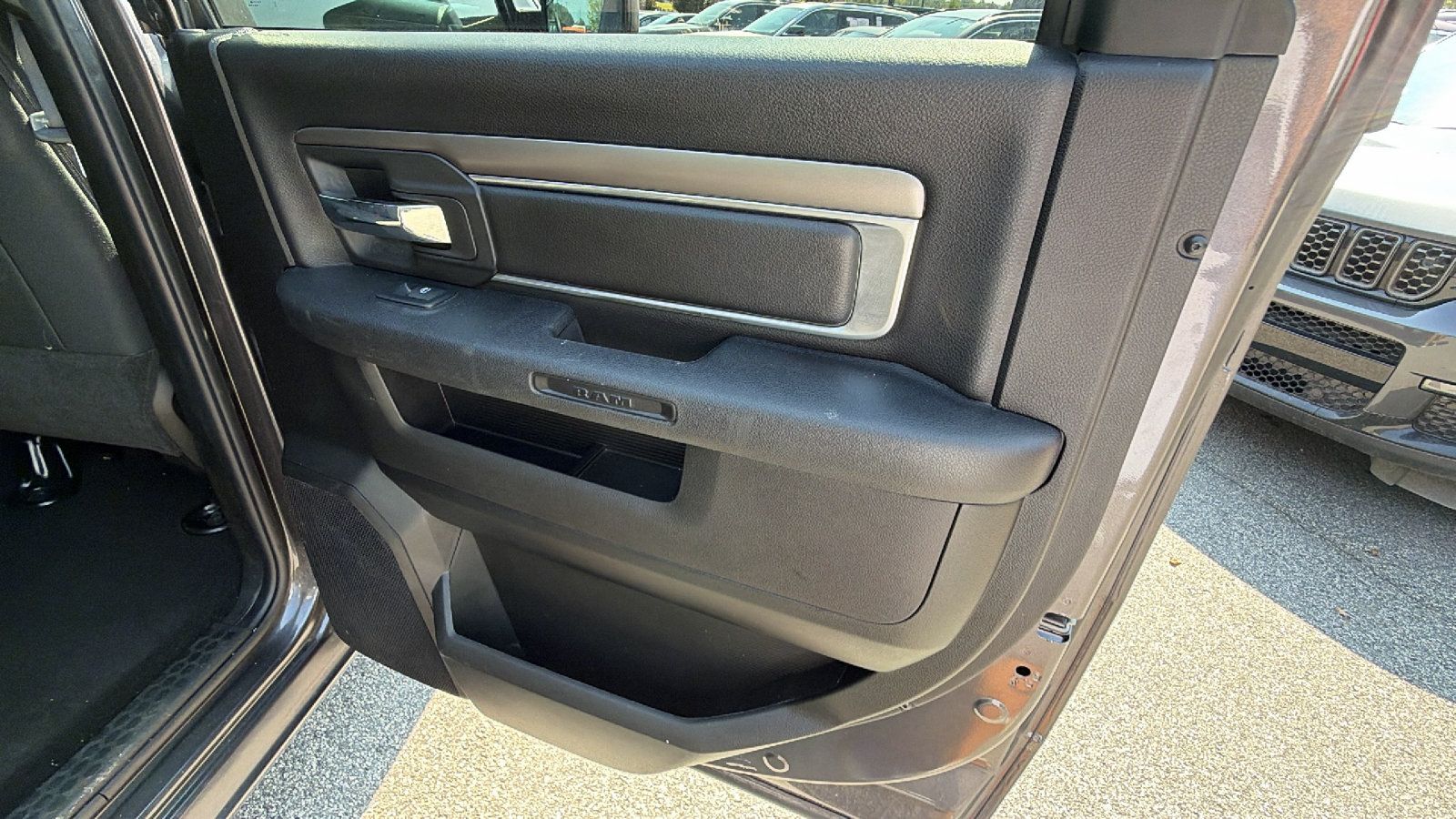 Used 2024 RAM 1500 Warlock AWD/4WD image 20