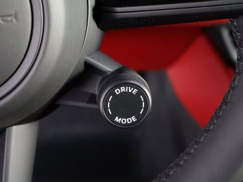 New 2025 Porsche Macan 4S Electric image 29