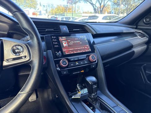 Used 2020 Honda Civic EX image 15
