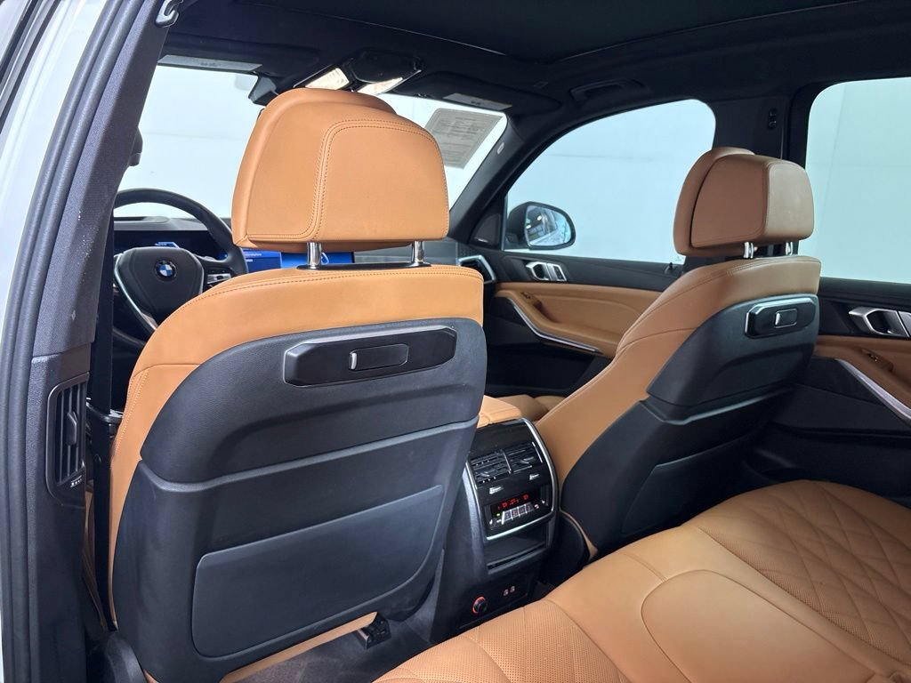 Certified 2025 BMW X5 xDrive40i AWD/4WD image 32