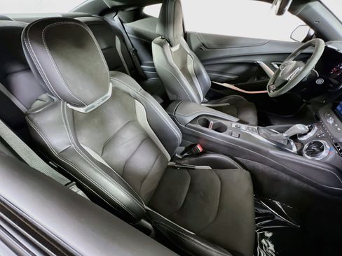 Used 2023 Chevrolet Camaro SS RWD image 28