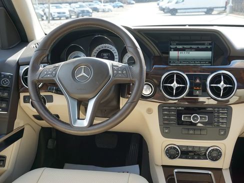 Used 2014 Mercedes-Benz GLK 250 BlueTEC 4MATIC image 18