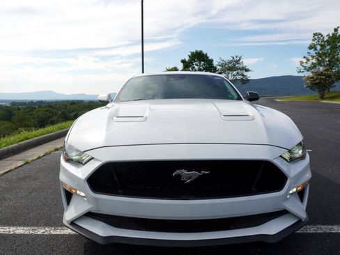 Used 2022 Ford Mustang GT Premium w/ Equipment Group 401A image 2