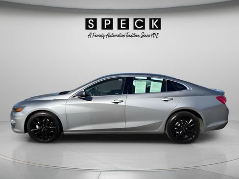 Used 2024 Chevrolet Malibu LT w/ Sport Edition FWD image 2