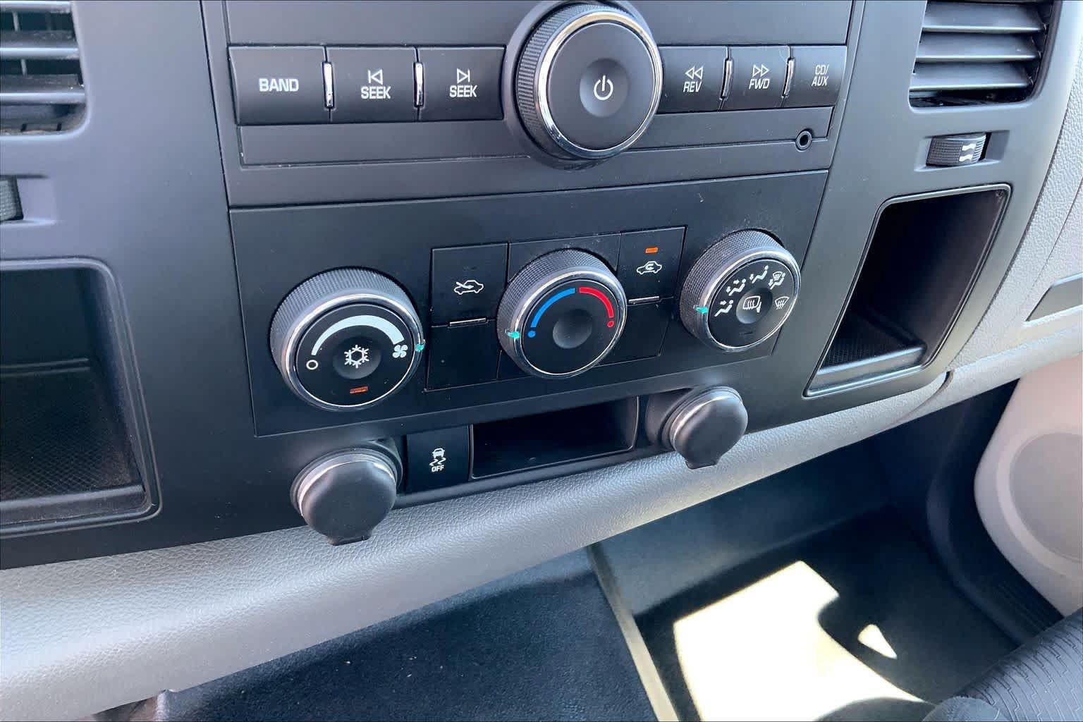Used 2013 Chevrolet Silverado 2500 W/T RWD image 29