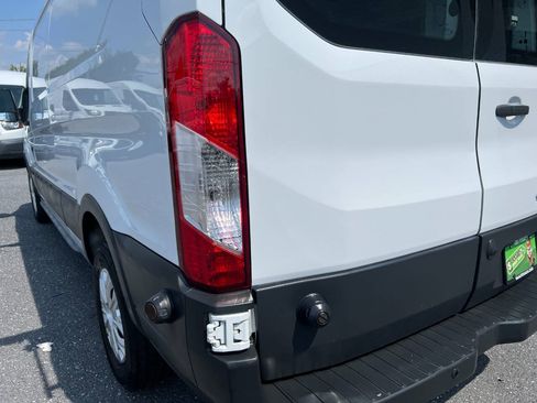 Used 2017 Ford Transit 350 148 Low Roof w/ Exterior Upgrade Package RWD image 28