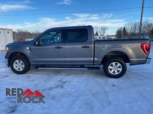 Used 2021 Ford F150 XLT w/ Equipment Group 301A Mid image 8