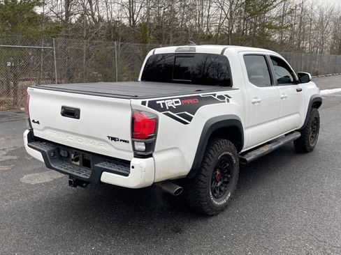 Used 2018 Toyota Tacoma TRD Pro image 4