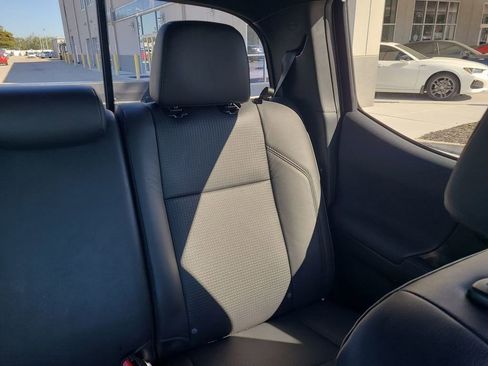 Used 2023 Toyota Tacoma TRD Off-Road w/ TRD Premium Off Road Package image 6